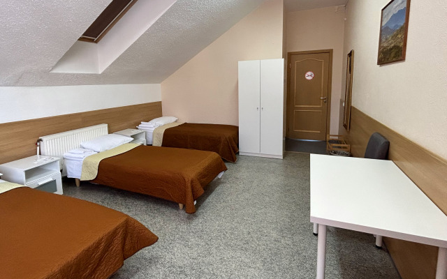 Hozyayushka Hotel