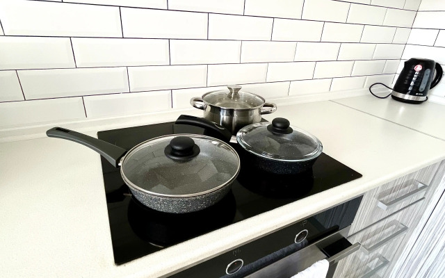 Апартаменты Светлые на Фомушина с Видом на Парк