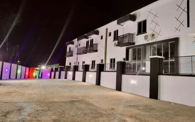 Отель Shugaland