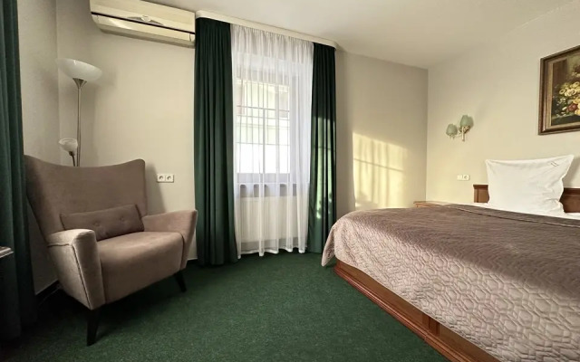 Hotel Monomah
