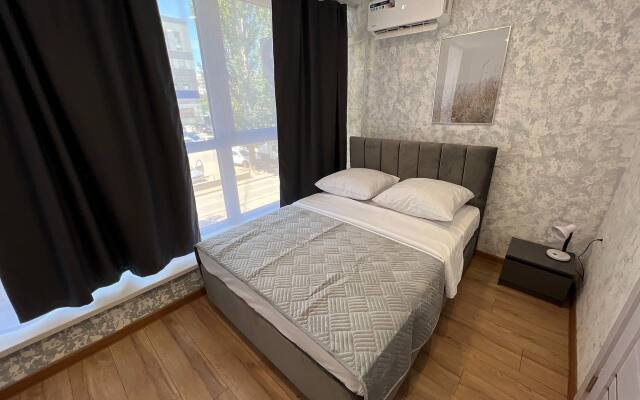 Апартаменты с Ремонтом для Пocуточной Арeнды