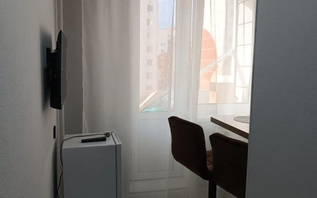 S Dzhakuzi I Illyuminatsiey Flat