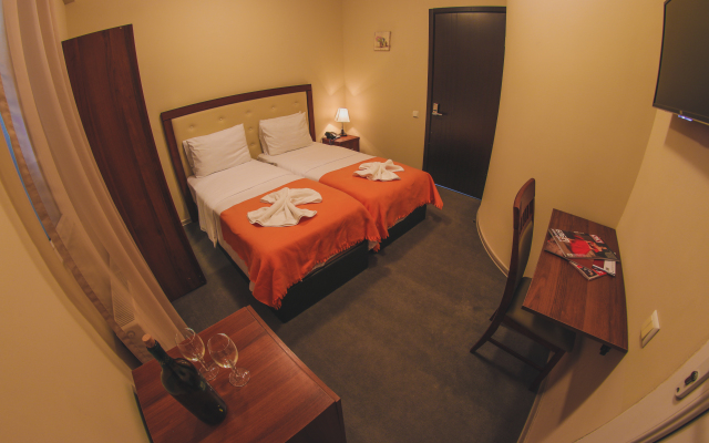Rogas Home Hotel