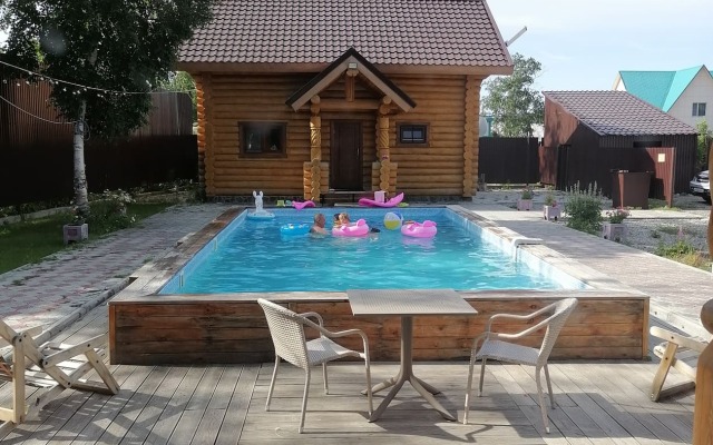 Paratunka Guest House