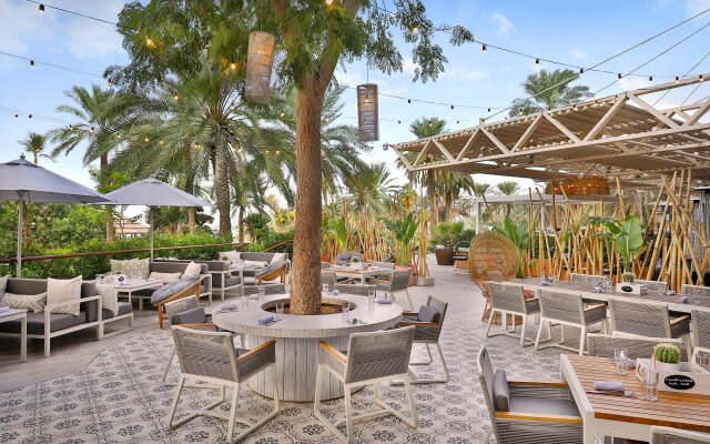 Le Méridien Mina Seyahi Beach Resort & Waterpark