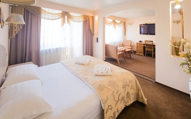 Hotel Rus