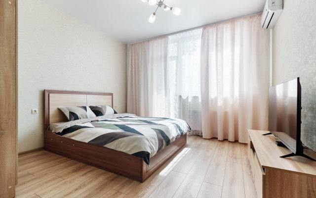 Dolomanovskiy Lane 82 Apartment