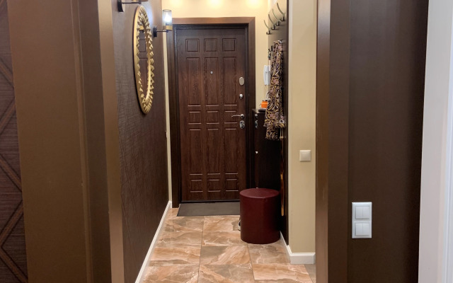 Квартира Уютная в Тихом Центре на Роз 65 10 Минут до Моря