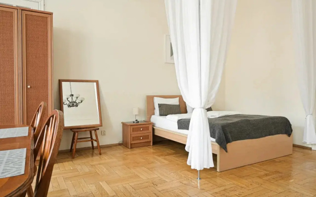 1912 U Anichkova Mosta №1 Apartments