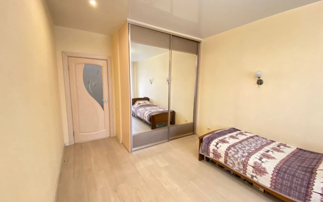 Апартаменты 3х комнатная квартира возле метро