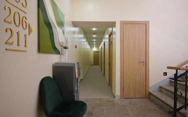 Mirum Hotel