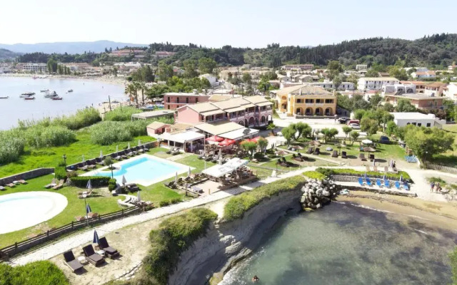 Canal D'Amour Village Apartments