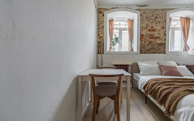 Studiya vo Fligele Starinnogo Doma Flat