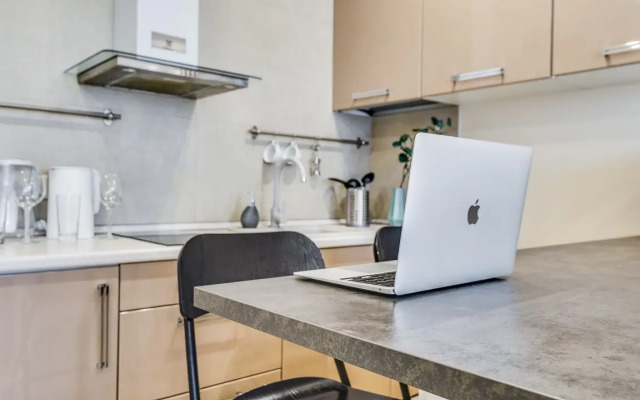 Apartamenty Standartnye s Balkonom i Vidom na Gorod Business Apartments