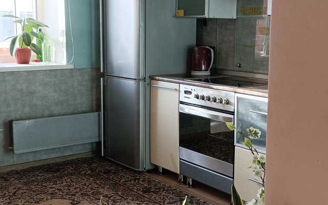 Studiya na Karla Marksa 21 Flat