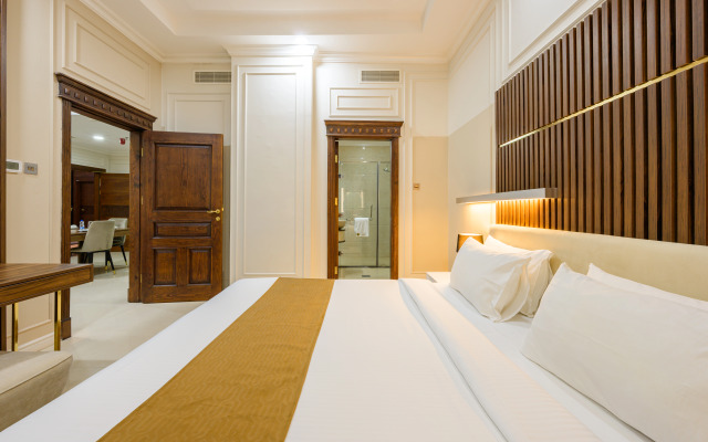 Abraj INN Royal Hotel