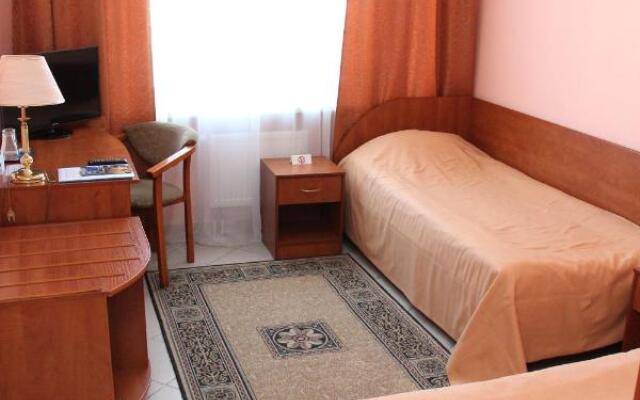 Отель Надеждинский