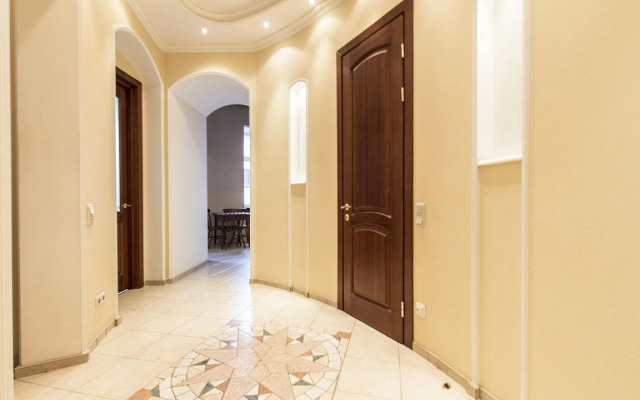 Апартаменты Avrora 3BR