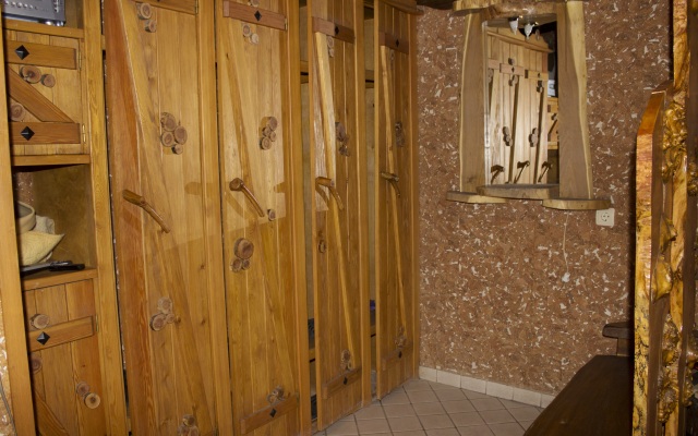 Okhotnichiy Club