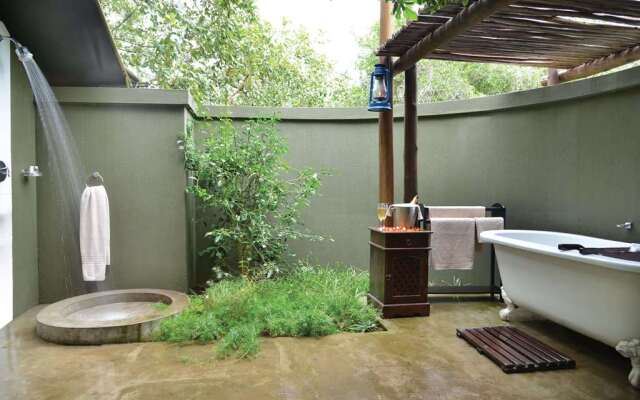 Отель Falaza Game Park & Spa