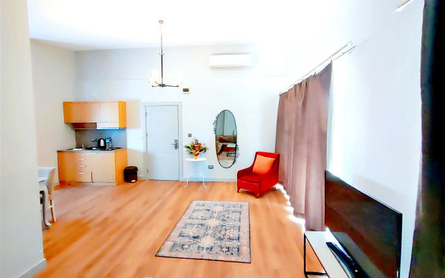 Galata World Hotel