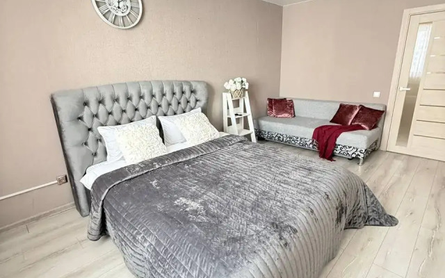 Апартаменты Кварт на улице Брестская 1