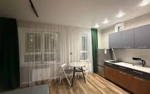 Квартира Студия на Петрозаводской 45 Космос