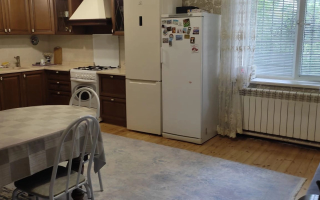 Частный дом Уютный дом в спальном районе Махачкалы