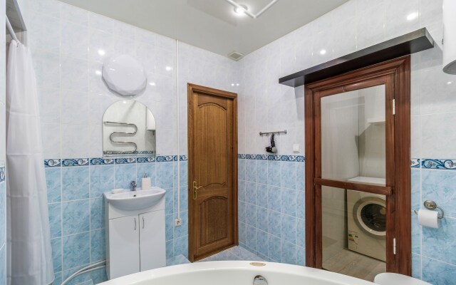 3 Spalni U Nekrasovskogo Sada Apartments
