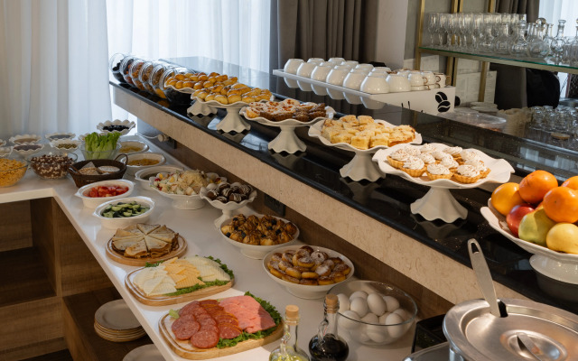 Отель Mountain View Residence Almaty