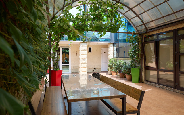 Vanatur Guest house