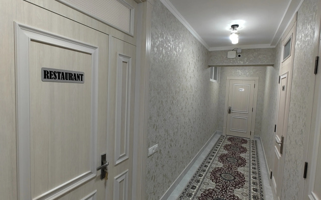 Отель  Mercuri Meridian