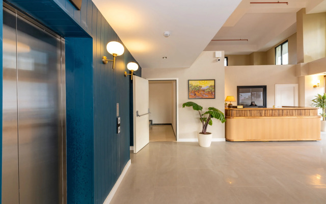 Nenessa Airport Hotel