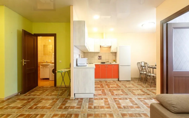 Квартира от компании Хоум Отель на Луначарского, 5