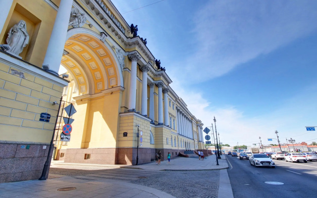 Апарт-отель У Сената