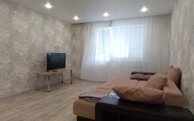 Yamalskiy 2 Flat