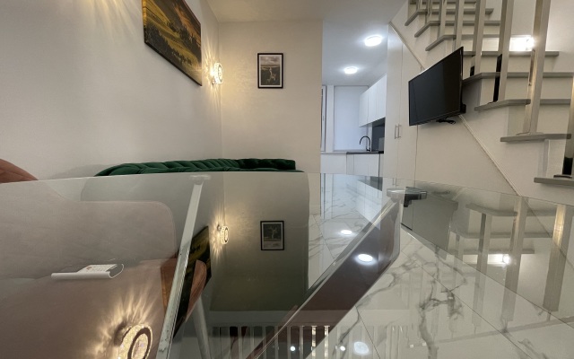 Апартаменты двухуровневые рядом с морем