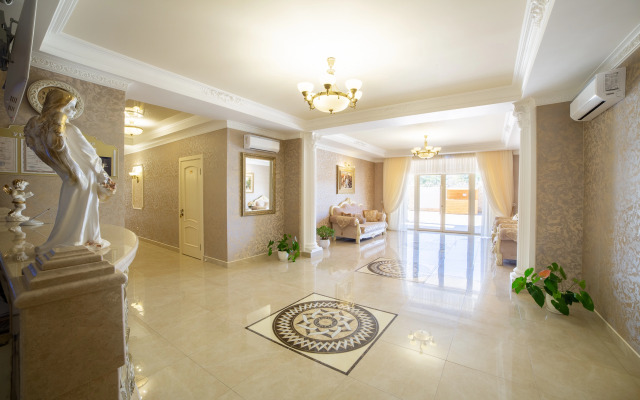 Отель Сильвия 3*