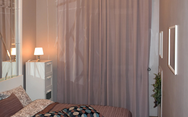 Мини-Отель  День Орхидей