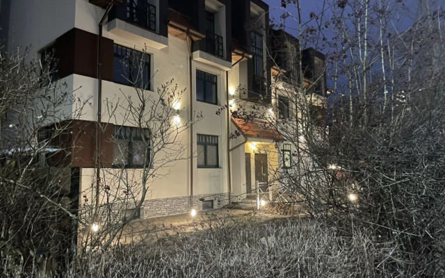 Vblizi morya na Turgeneva 9A Flat