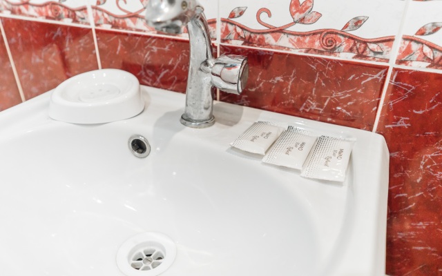 Апартаменты на Маршала Жукова 40