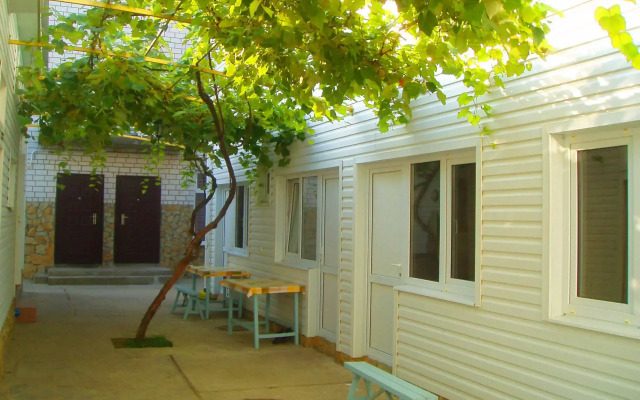 Guest house Roman