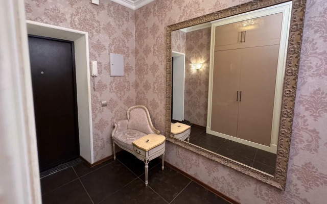 Yevrodvushka V Samom Tsentre Goroda Flat
