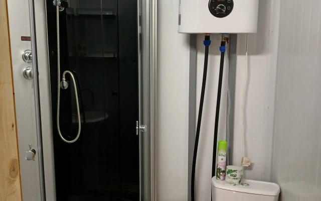 V Gostyakh U Vikusi Private House