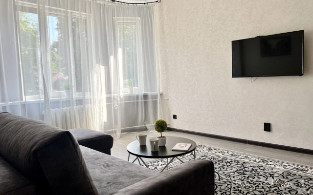 Grand Bastiliya Flat