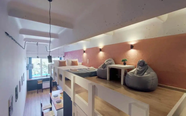 Like 914-1 Apartment