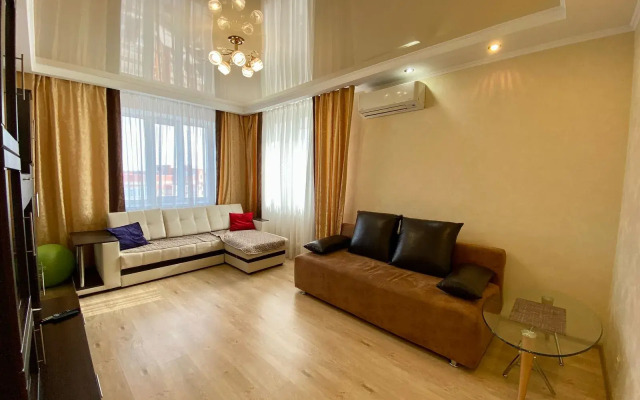 V Samom Tsentre Goroda Orla Apartments