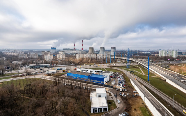 Vidovaya s balkonom na solnechnoj storone Flat