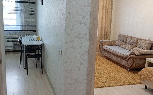 Po Ul. Nekrasova 37 Flat