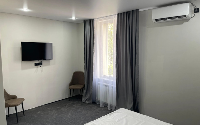 Hotel Airis Residence